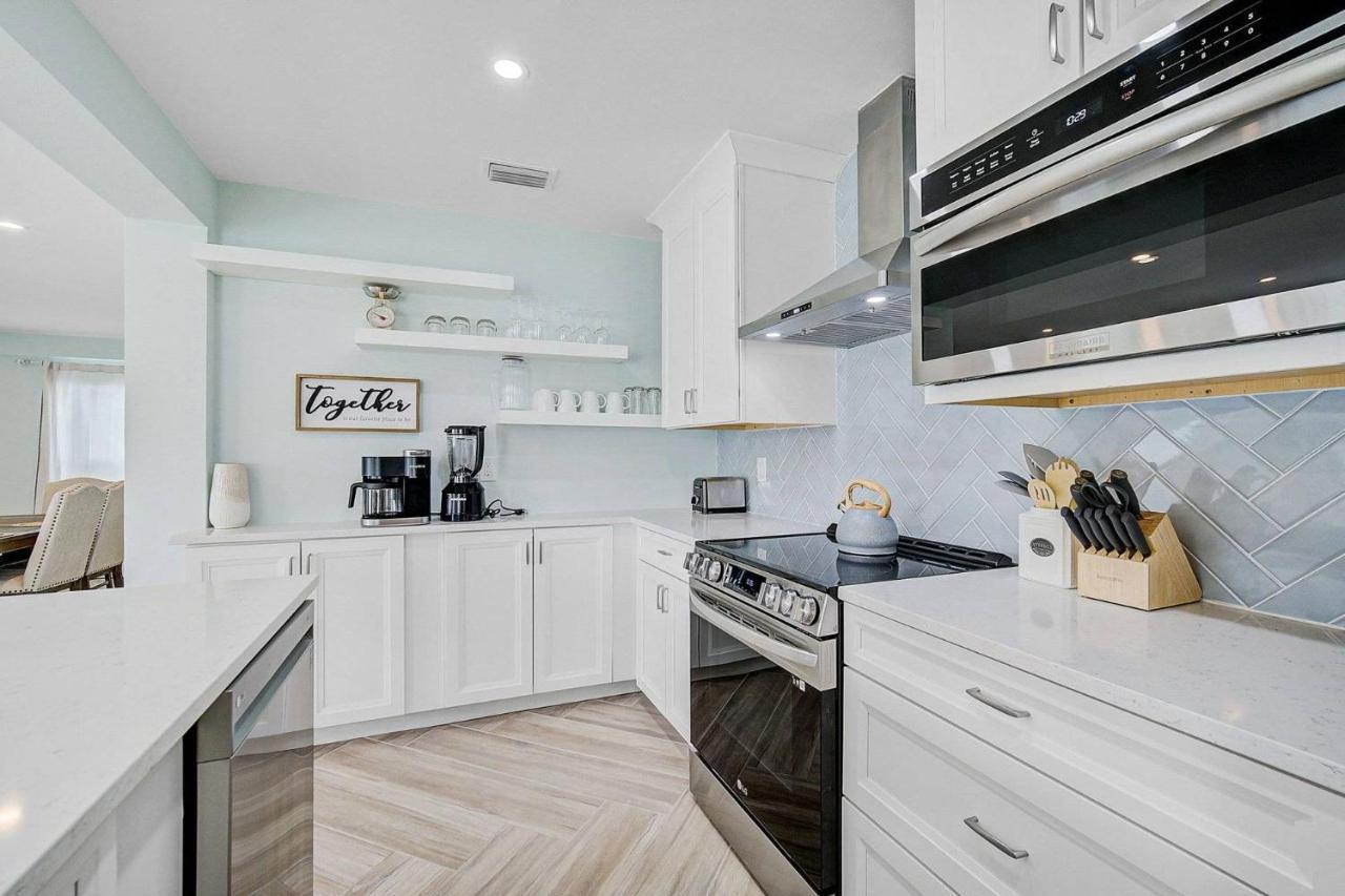 Villa Tranquil Breeze Bradenton Esterno foto