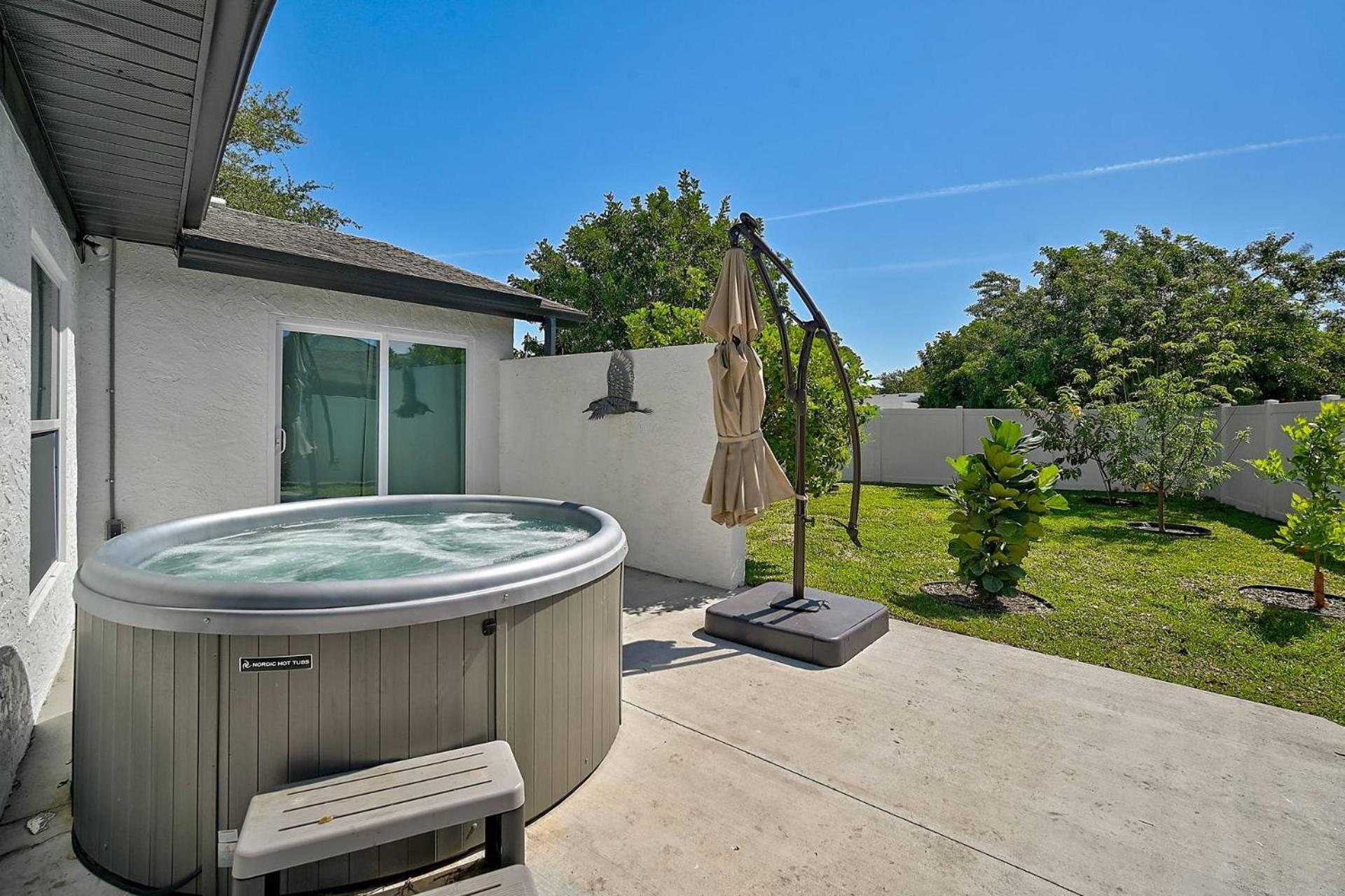 Villa Tranquil Breeze Bradenton Esterno foto